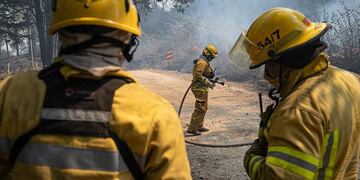 Se suman más bomberos al combate del fuego (Archivo / Gobierno de Córdoba).