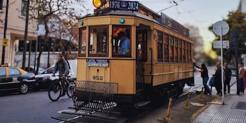 Dónde y cuándo podés subirte al tranvía histórico de Caballito