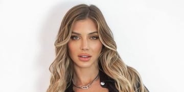 Romina Malaspina se adelantó al verano y levantó la temperatura con un escote imbatible