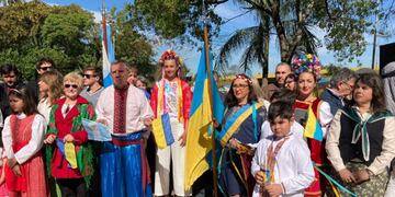 Eldorado: brindaron homenaje a inmigrantes en la Plazoleta de las Naciones.