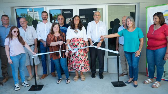 Inauguraron un Punto Violeta en María Juana