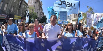 La UEPC llegó a un acuerdo salarial, ¿qué sucederá con el paro en Córdoba?.