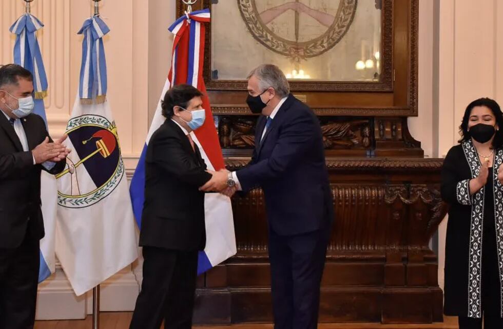 Ministros del Gobierno paraguayo llegaron a Jujuy en misión oficial