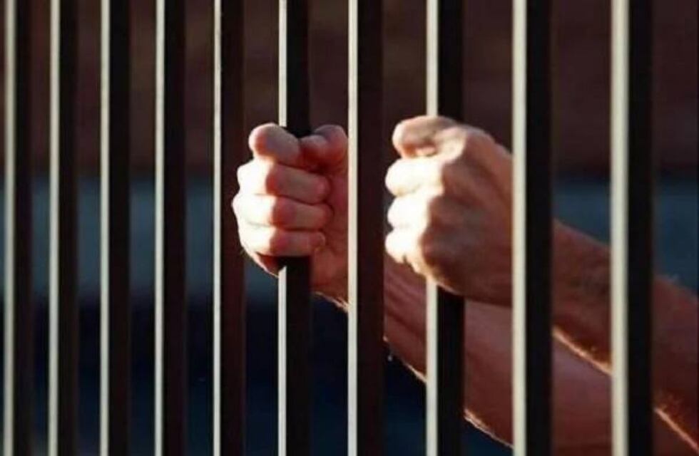 Puerto Madryn: un preso dijo que no volvería a la penitenciaría antes de “tomar vino, comer asado y hacer el amor”