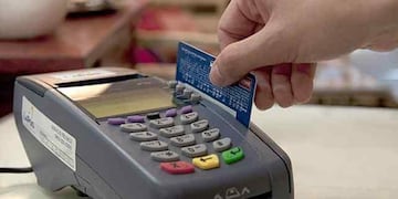Endeudamiento. El total de deuda representa el 22 por ciento del dinero en manos del sector privado, según el BCRA. (La Voz / Archivo)