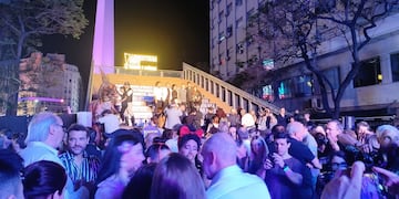 Carlos Paz en el Obelisco