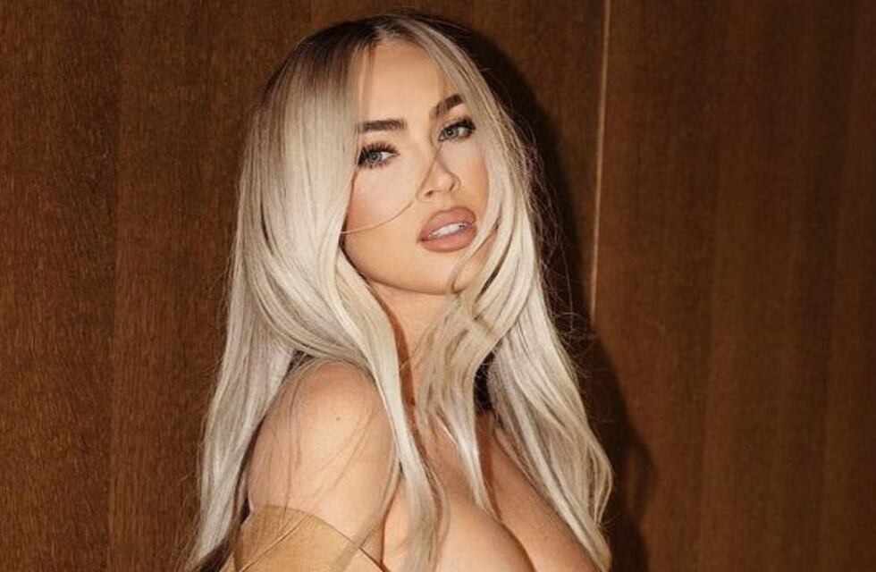 Megan Fox posó con su novio Machine Gun Kelly y dejó ver su nuevo look al estilo Jessica Rabbit