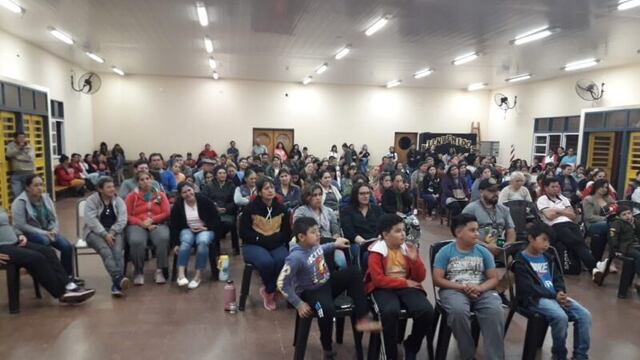 Eldorado: padres participaron de un taller sobre Bullying  y Violencia.