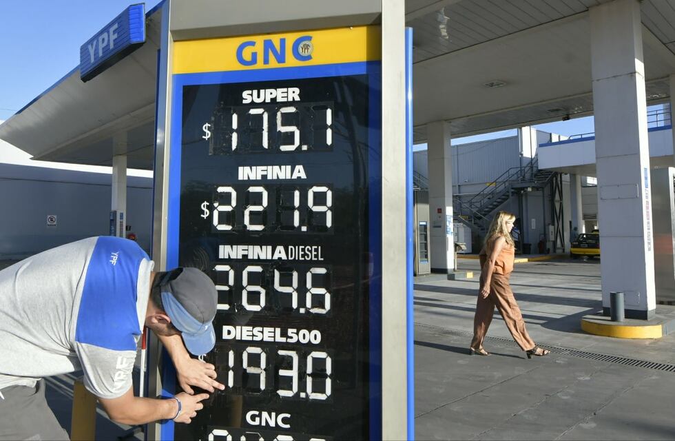 El aumento de YPF fue superior en Mendoza: cómo quedaron los precios del combustible