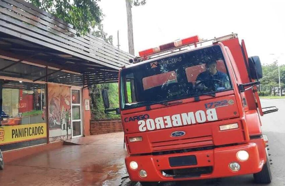 Oberá: principio de incendio ocasionó daños en un local comercial
