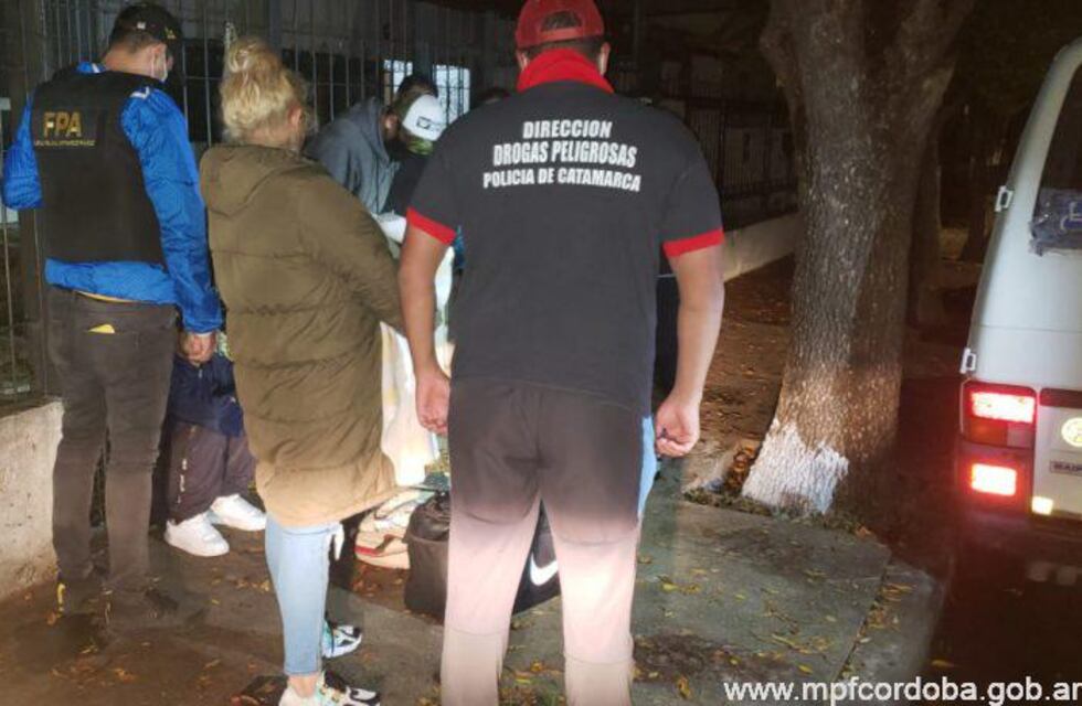 Detienen en Córdoba a una pareja acusada de traficar droga a Catamarca