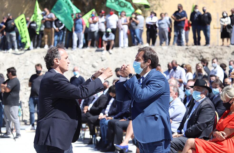 Con acuerdos y obras Comodoro celebró 120 años de vida