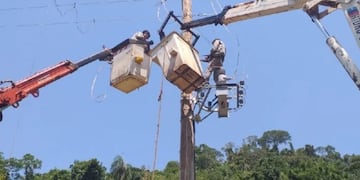 Energía de Misiones realizó mejoras en la potencia energética de diferentes barrios.