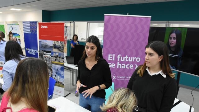 Primera Feria del Trabajo en la UNRaf