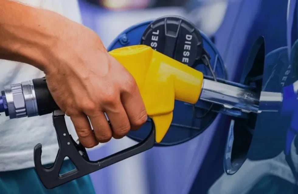 Misiones reducirá Ingresos Brutos a estaciones de servicio de bandera blanca desde enero de 2026