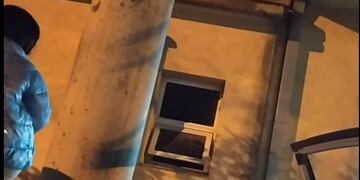 Una niña alentó a su padre internado por Covid en terapia intensiva