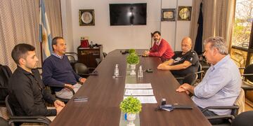 El sindicato firmó el plus de temporada, licencias por nacimientos y la formación de una junta médica de psiquiatría.