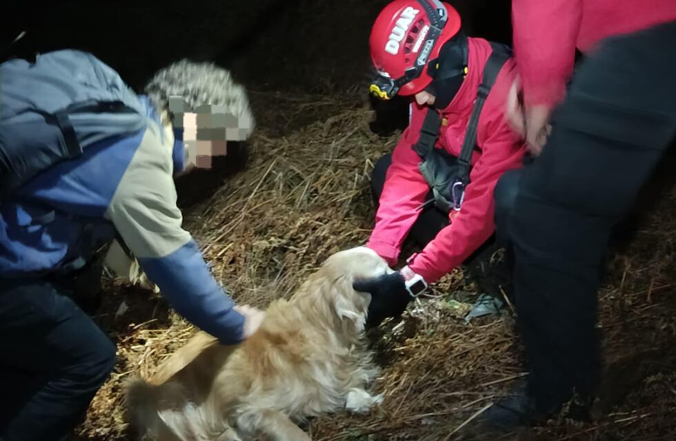 Córdoba: rescataron a dos hombres junto a sus perros en el cerro Champaquí