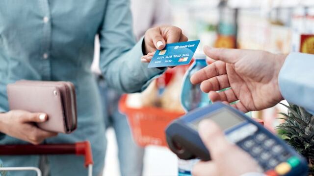 El Gobernador confirmó la prórroga de los Programas “Ahora Iguazú Débito y Crédito”.