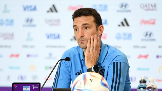 El entrenador de la selección argentina, Lionel Scaloni, antes del partido con Australia. (Prensa AFA).