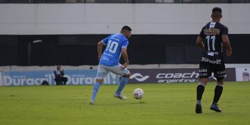 Un gol de Néstor Ortigoza clasificó a Estudiantes de Río Cuarto, que si pasa a los mendocinos, enfrentará a la T.