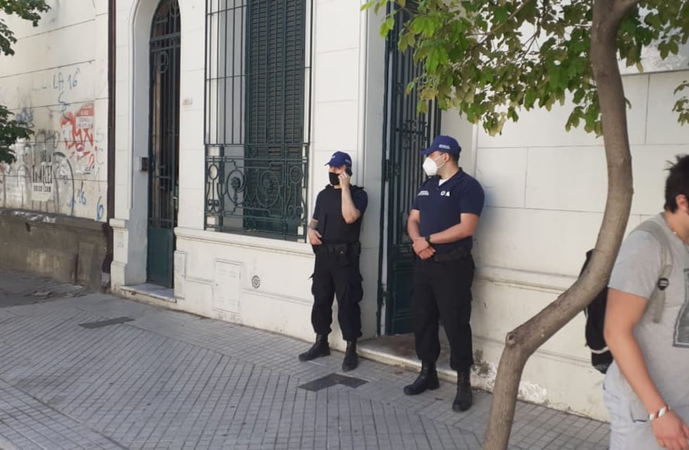 Allanaron un centro cultural presidido por el exfiscal Gustavo Ponce Asahad