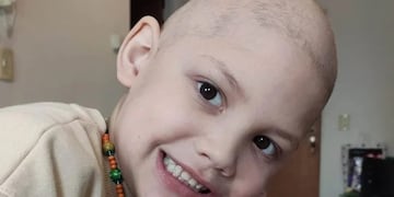 Campaña solidaria por Santino, el niño misionero que necesita un costoso tratamiento para superar la leucemia.