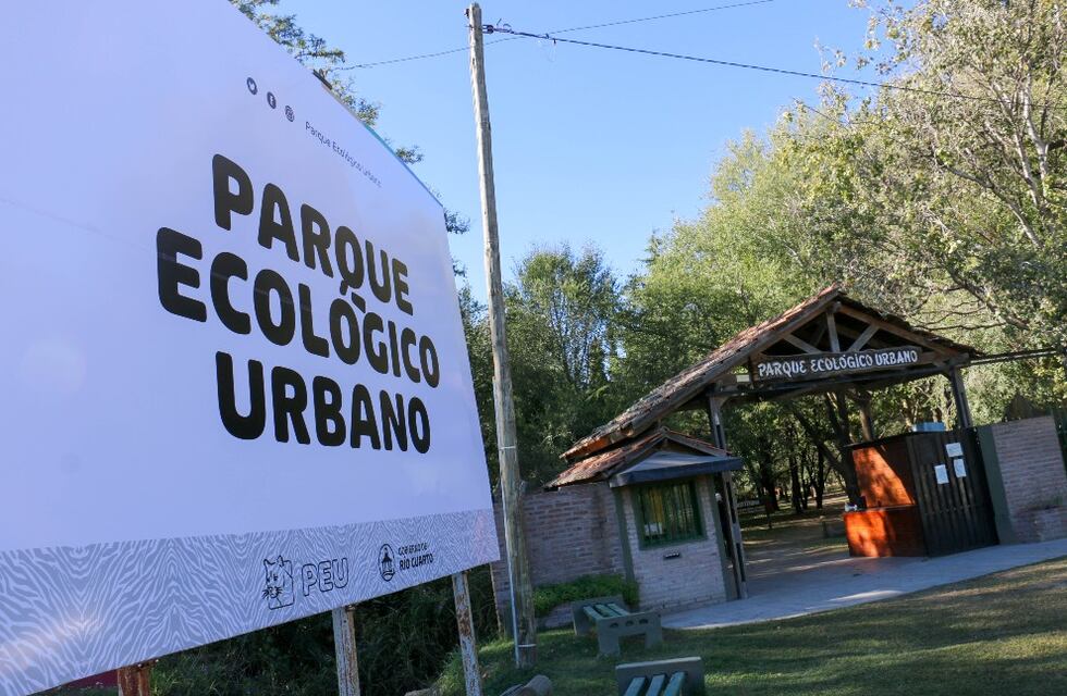 Entregaron maquinaria y 500 mil pesos al Parque Ecológico Urbano de Río Cuarto