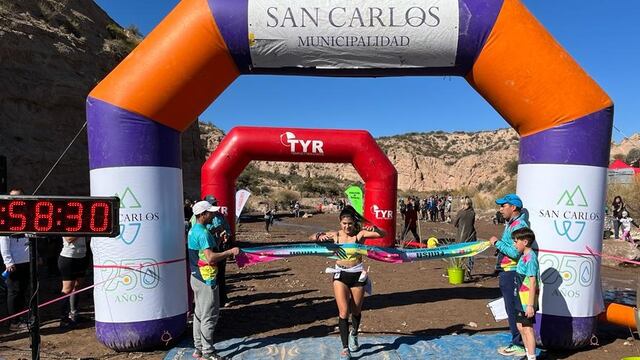 Aldana Caballero y Alejandro Montenegro ganaron en sus categorías el Huayquerías Trail Running.