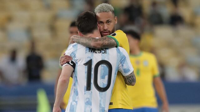 Neymar felicitó a Lionel Messi por la Copa América que ganó.