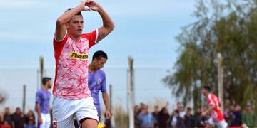 Leandro Jeva regresa a Sporting tras su último paso por Huracán.