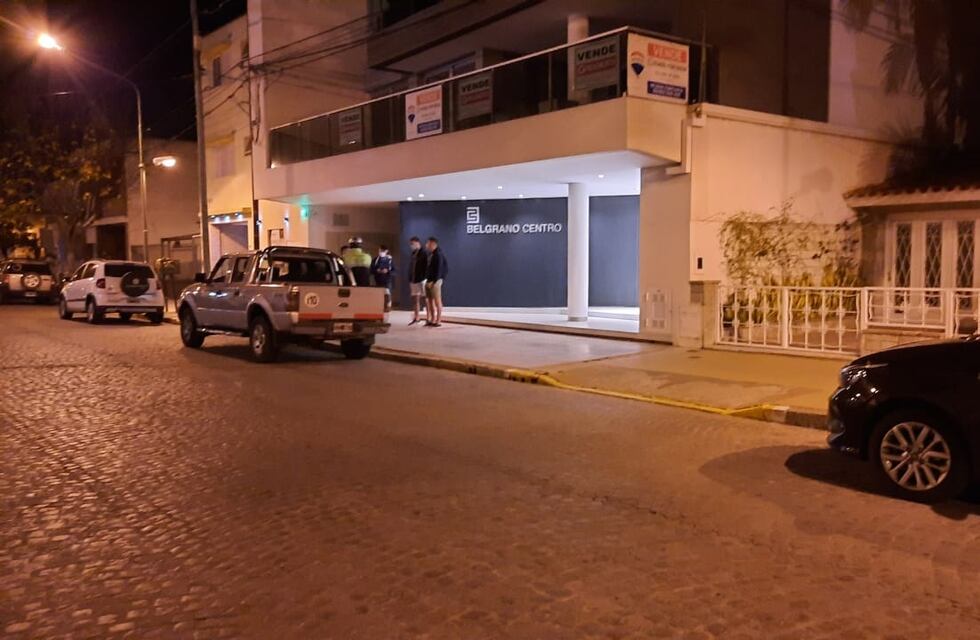 Desbarataron 4 fiestas clandestinas: en una, agredieron a las fuerzas de seguridad