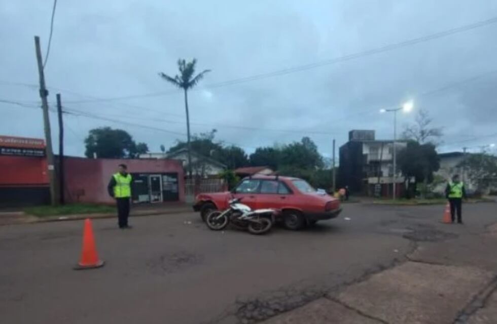 Oberá: accidente vial dejó a un motociclista herido de gravedad