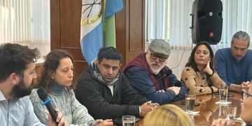 El Concejo Municipal recibió a integrantes del Círculo de la Prensa