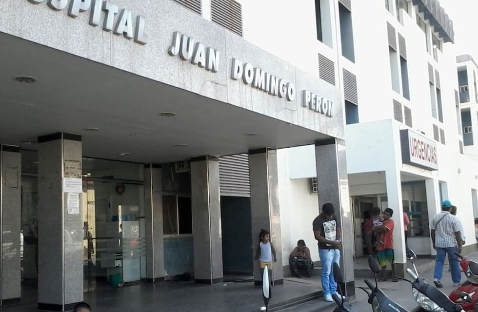 Un grupo de mujeres se manifestó y organizó un “pañuelazo” en contra de la detención de la médica que practicó un aborto en Salta