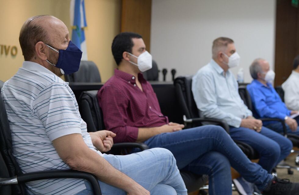 “La única verdad, es la realidad”, sostuvo Gildo Insfrán al invitar a funcionarios nacionales a que vean su estrategia sanitaria