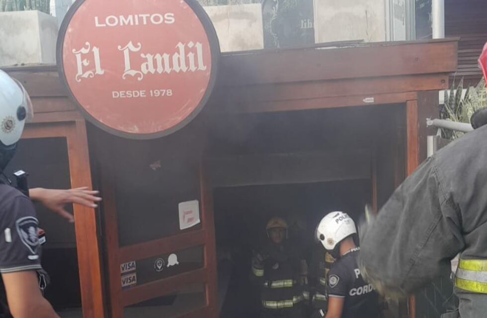 Una histórica lomitería de la ciudad de Córdoba sufrió un incendio
