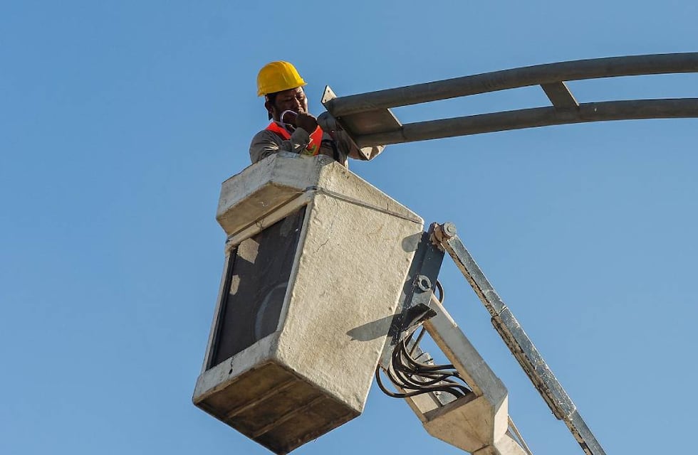 Luces led en Rosario: la cantidad se triplicará en menos de 4 años