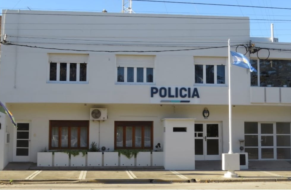 Denuncian una estafa millonaria a la Promo 26 de un colegio secundario de San Cayetano