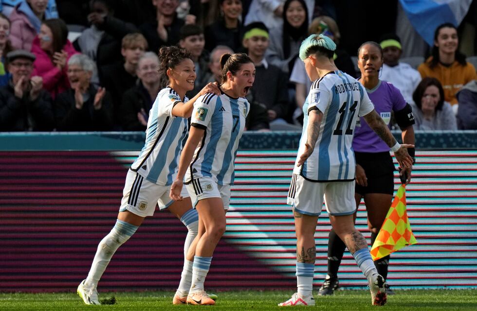 Mundial de Fútbol Femenino: la Selección Argentina levantó un 2 a 0 y empató con Sudáfrica