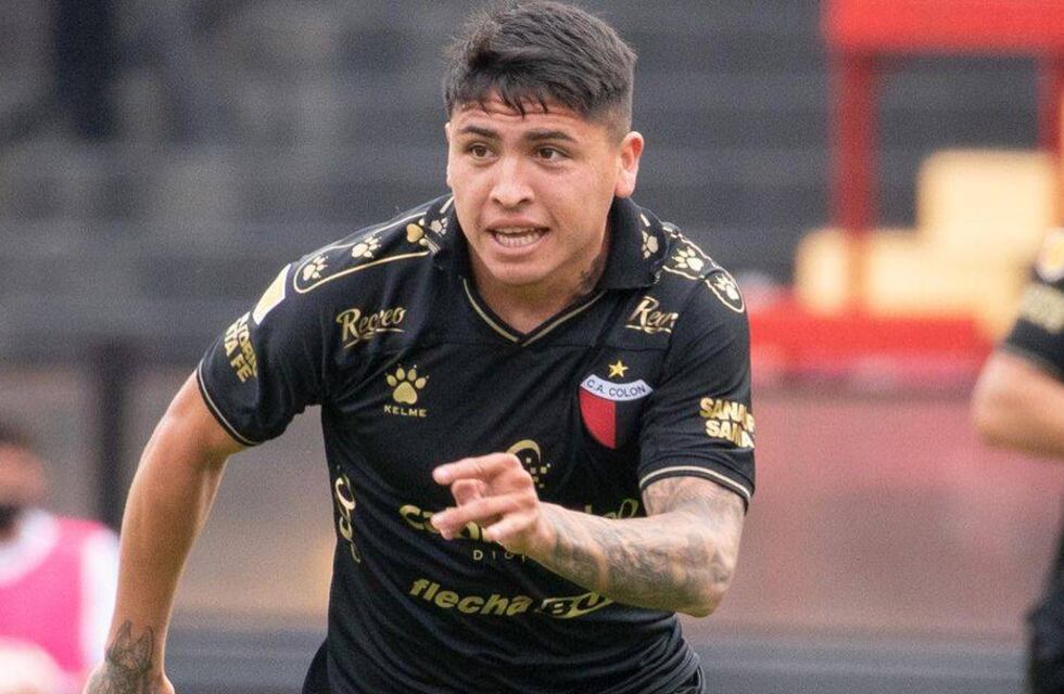 Facundo Farías no descarta seguir en Colón a pesar del interés de Boca y River