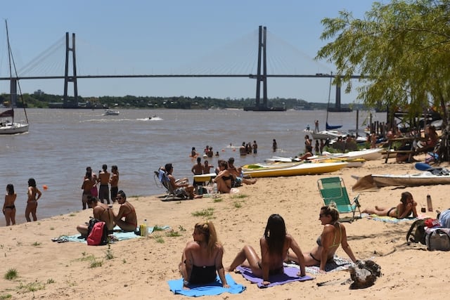 Las playas del Delta del Paraná son un lugar especial para pasar el día en el río y al sol.