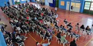 Más de 500 estudiantes participaron del primer taller de “Postvención del Suicidio”
