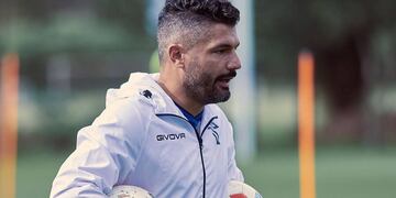 Javier Gandolfi dirigió dos y los ganó, como técnico interino de Talleres (Prensa Talleres)