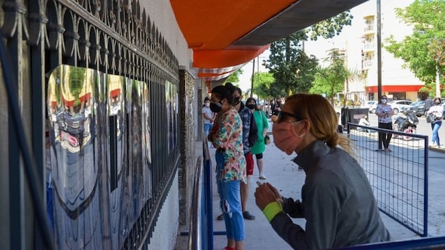 Por un corte de luz anunciado, este domingo no funcionará el Centro de Testeos del estadio Cantoni en San Juan.