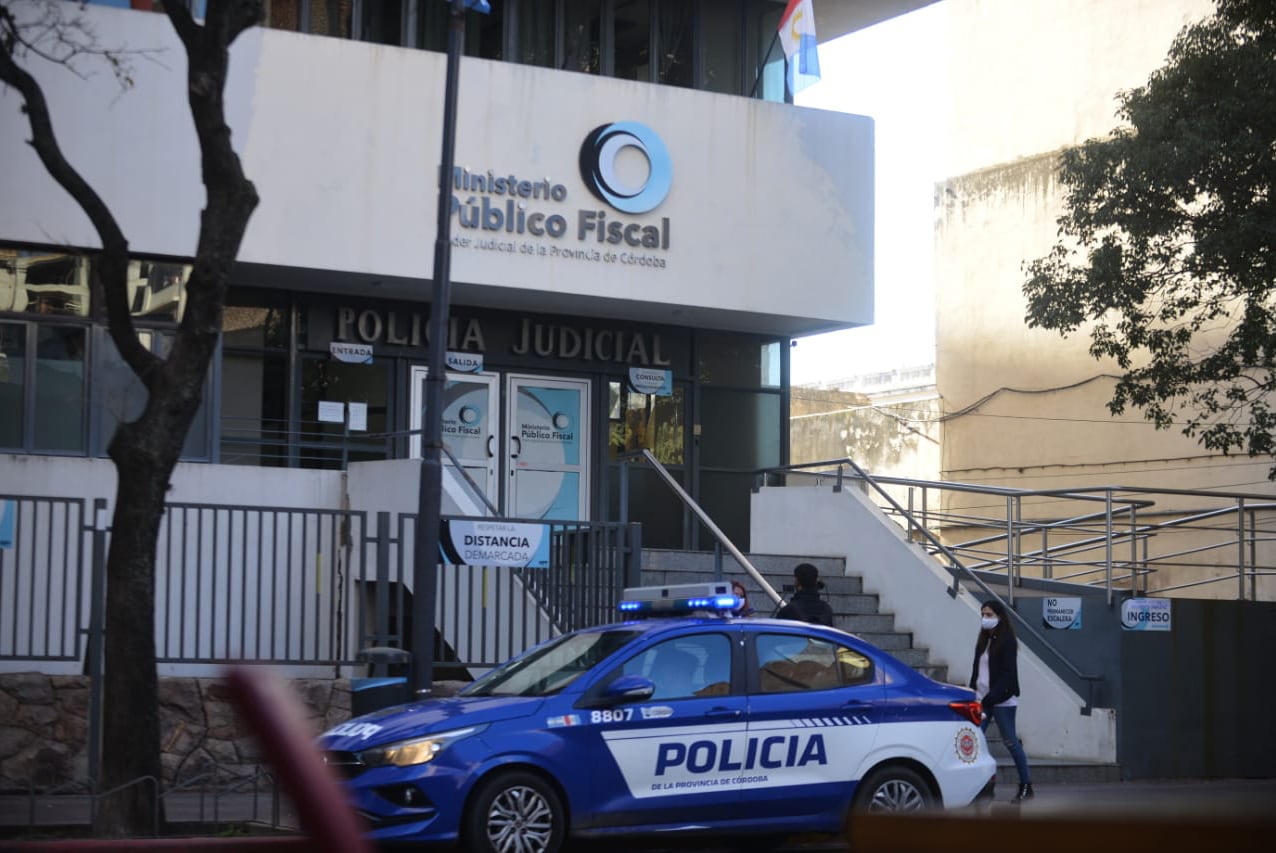 Las vacantes son para aplicar en la Policía Judicial de Córdoba. (José Hernández/LaVoz).