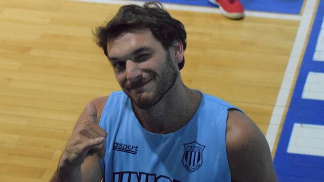 El puntaltense Juan Ignacio Bellozas comenzó de gran forma la Liga Federal de Básquet.