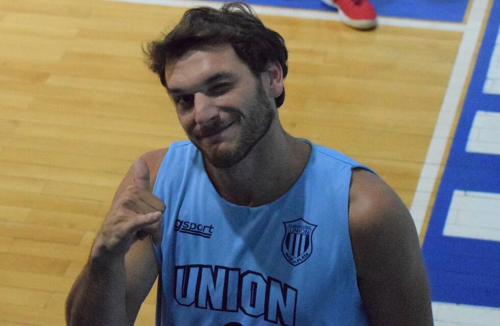 Liga Federal de Básquet: gran arranque de Juani Bellozas