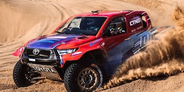 El mendocino Lucio Álvarez regresa al Dakar con Toyota. En la previa, probó la nueva Hilux y dejó todo listo para el arranque.