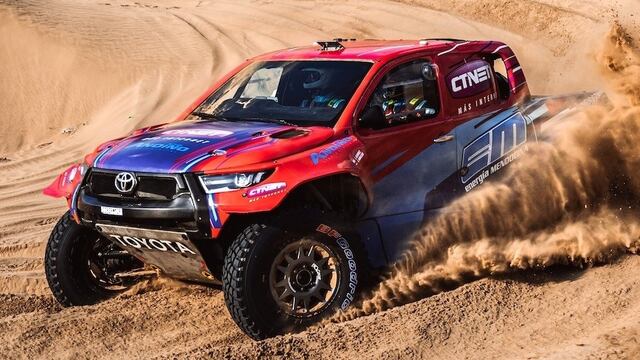 El mendocino Lucio Álvarez regresa al Dakar con Toyota. En la previa, probó la nueva Hilux y dejó todo listo para el arranque.